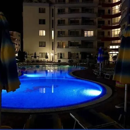 Apartment Plaza *